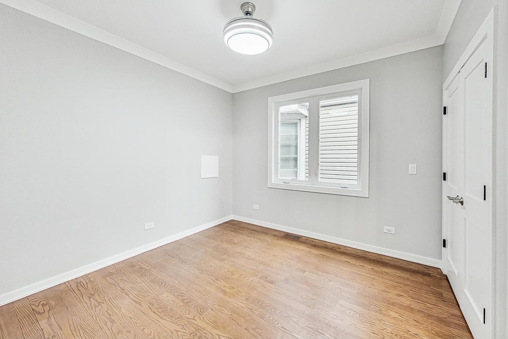 6626 South Ingleside Avenue Chicago IL 60637