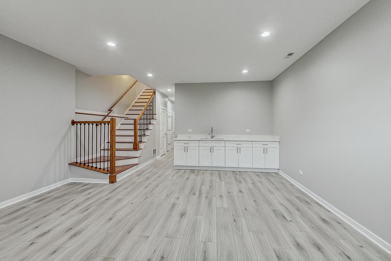 6626 South Ingleside Avenue Chicago IL 60637