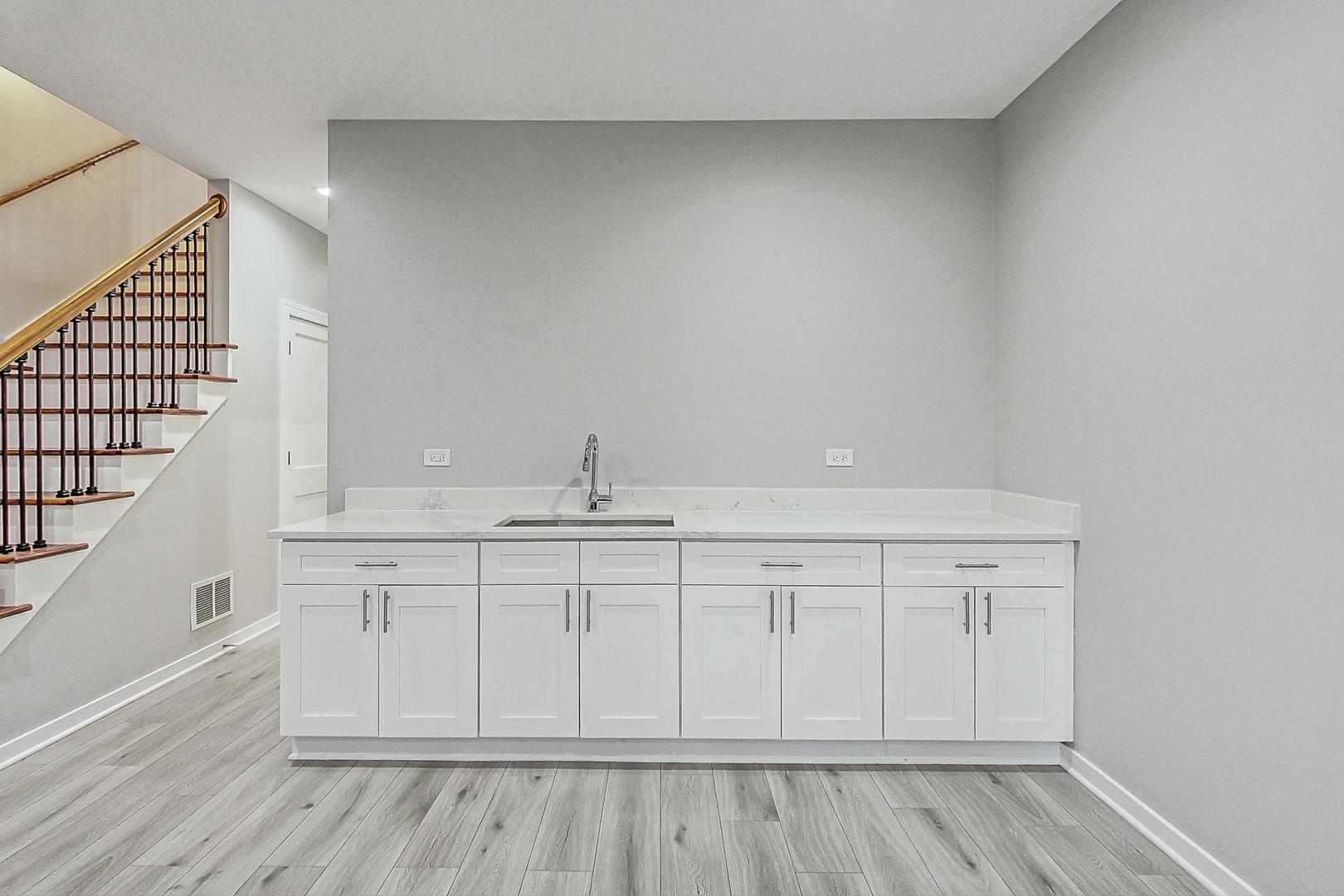 6626 South Ingleside Avenue Chicago IL 60637