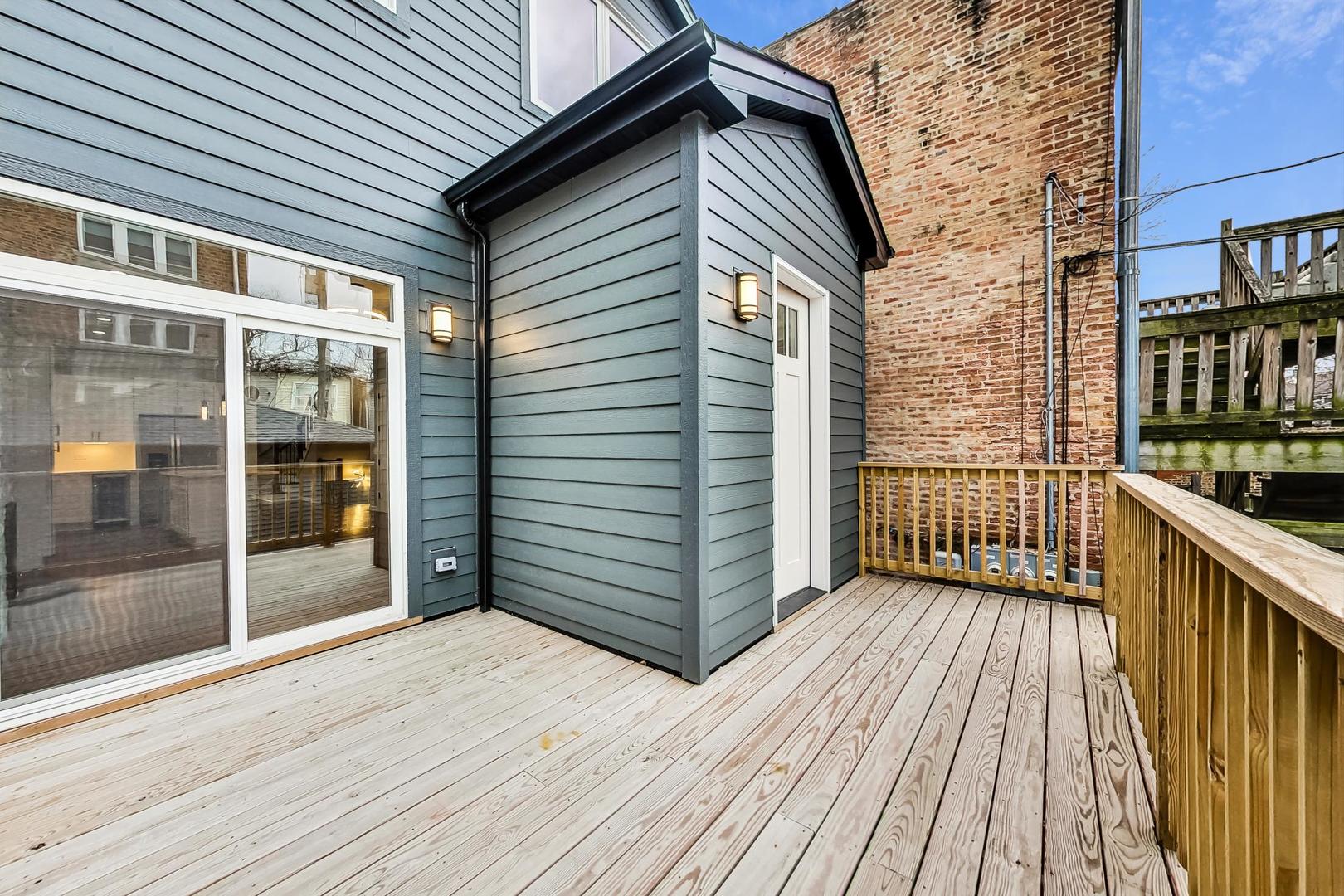 6626 South Ingleside Avenue Chicago IL 60637