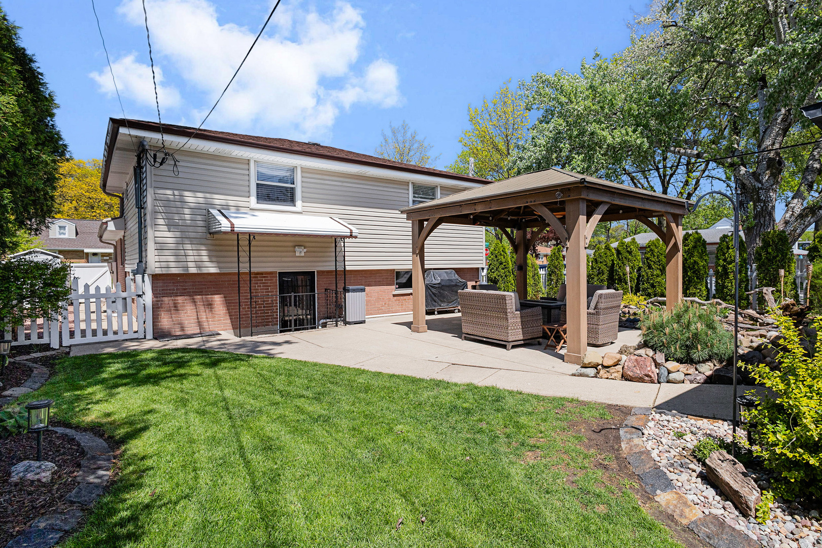 9101 27TH Street Brookfield IL 60513