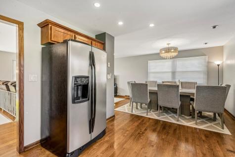 774 Polynesian Drive Des Plaines IL 60016