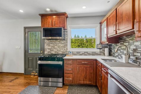 774 Polynesian Drive Des Plaines IL 60016