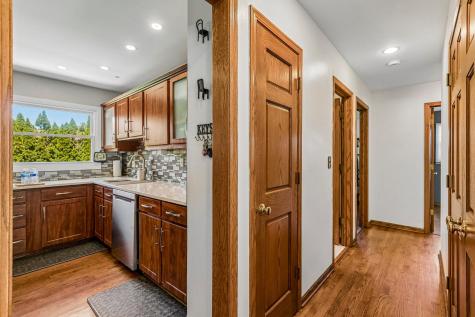 774 Polynesian Drive Des Plaines IL 60016