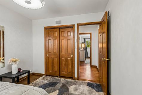 774 Polynesian Drive Des Plaines IL 60016