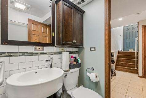 774 Polynesian Drive Des Plaines IL 60016