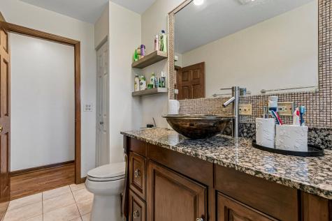 774 Polynesian Drive Des Plaines IL 60016