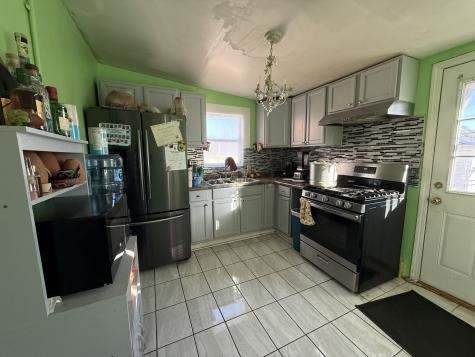 35 164TH Street Calumet City IL 60409