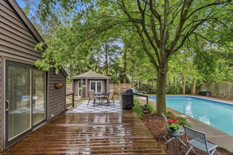 905 Barclay Court Champaign IL 61821