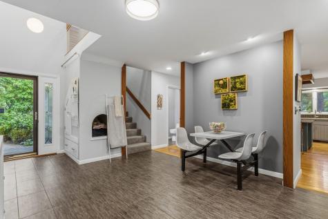 905 Barclay Court Champaign IL 61821