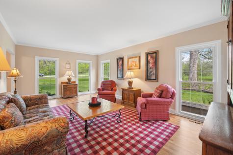21063 North Middleton Drive Kildeer IL 60047