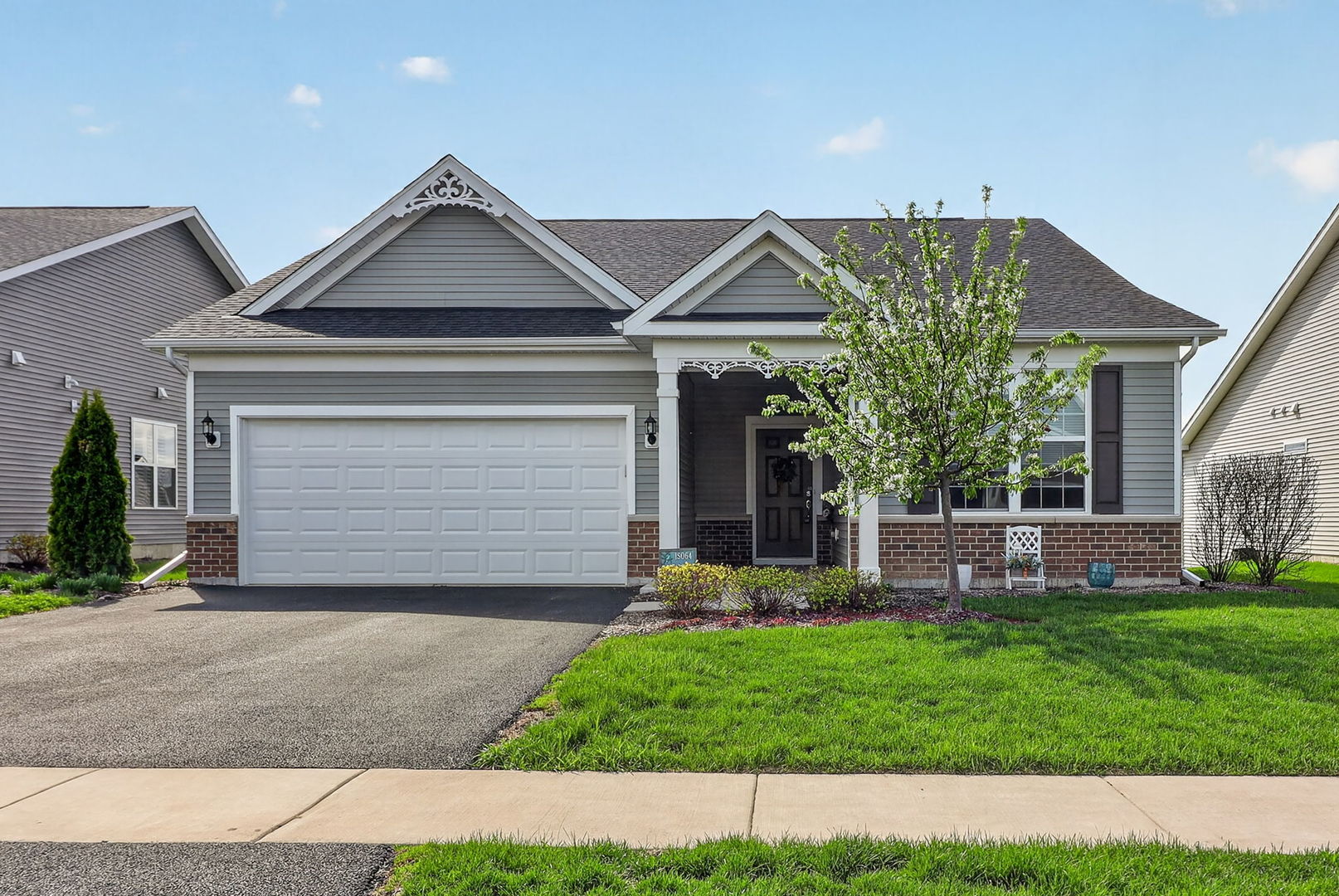 1S064 Rhoads Way Winfield IL 60190