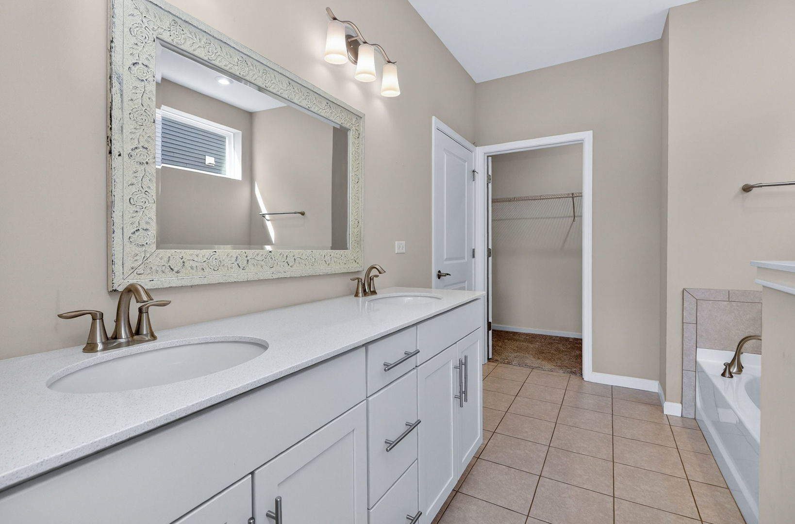 1S064 Rhoads Way Winfield IL 60190