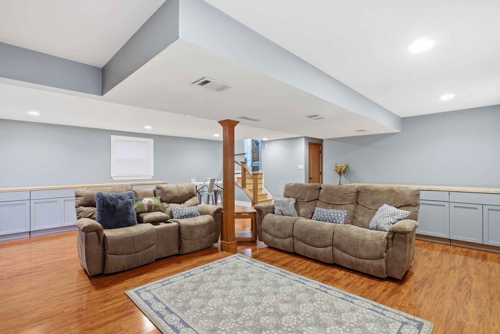 1940 Brentwood Lane E Wheaton IL 60189
