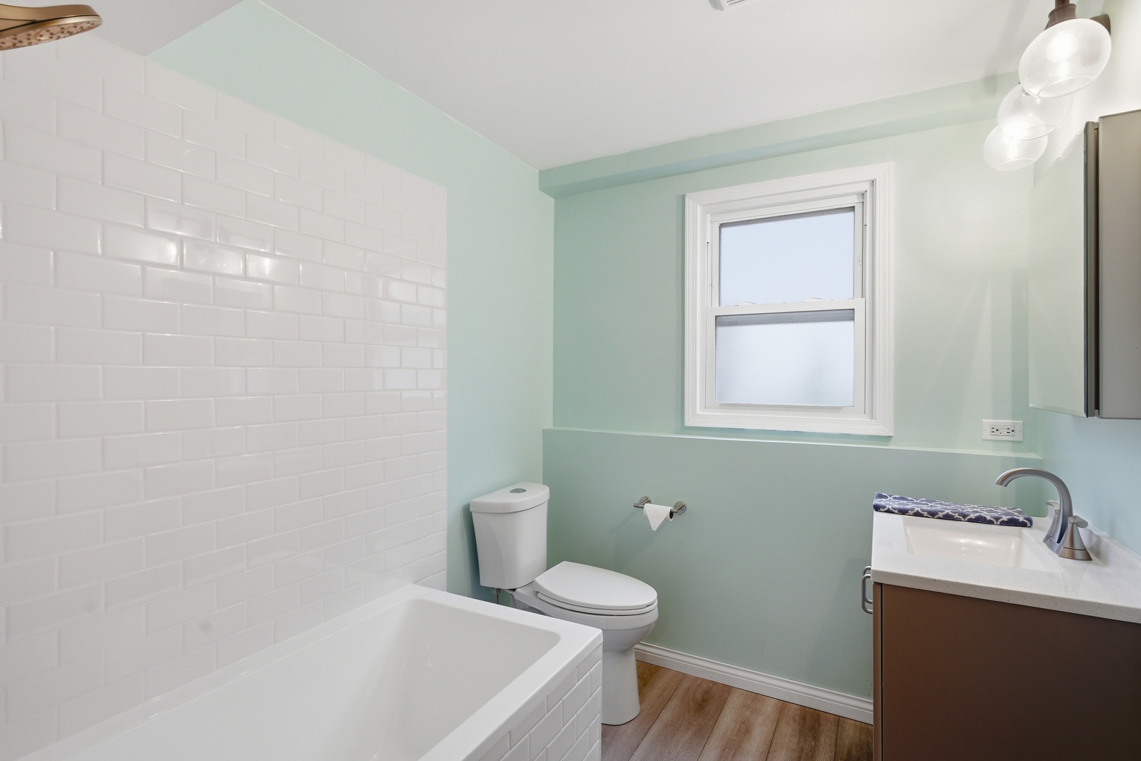 1940 Brentwood Lane E Wheaton IL 60189
