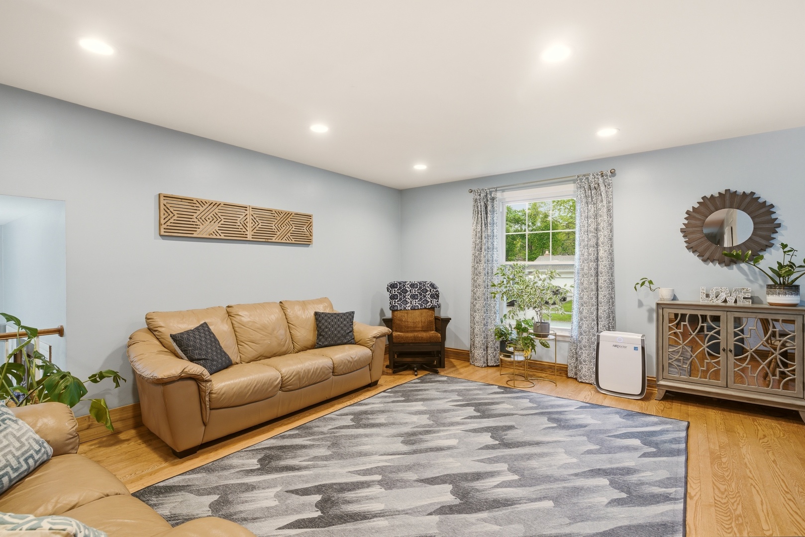 1940 Brentwood Lane E Wheaton IL 60189