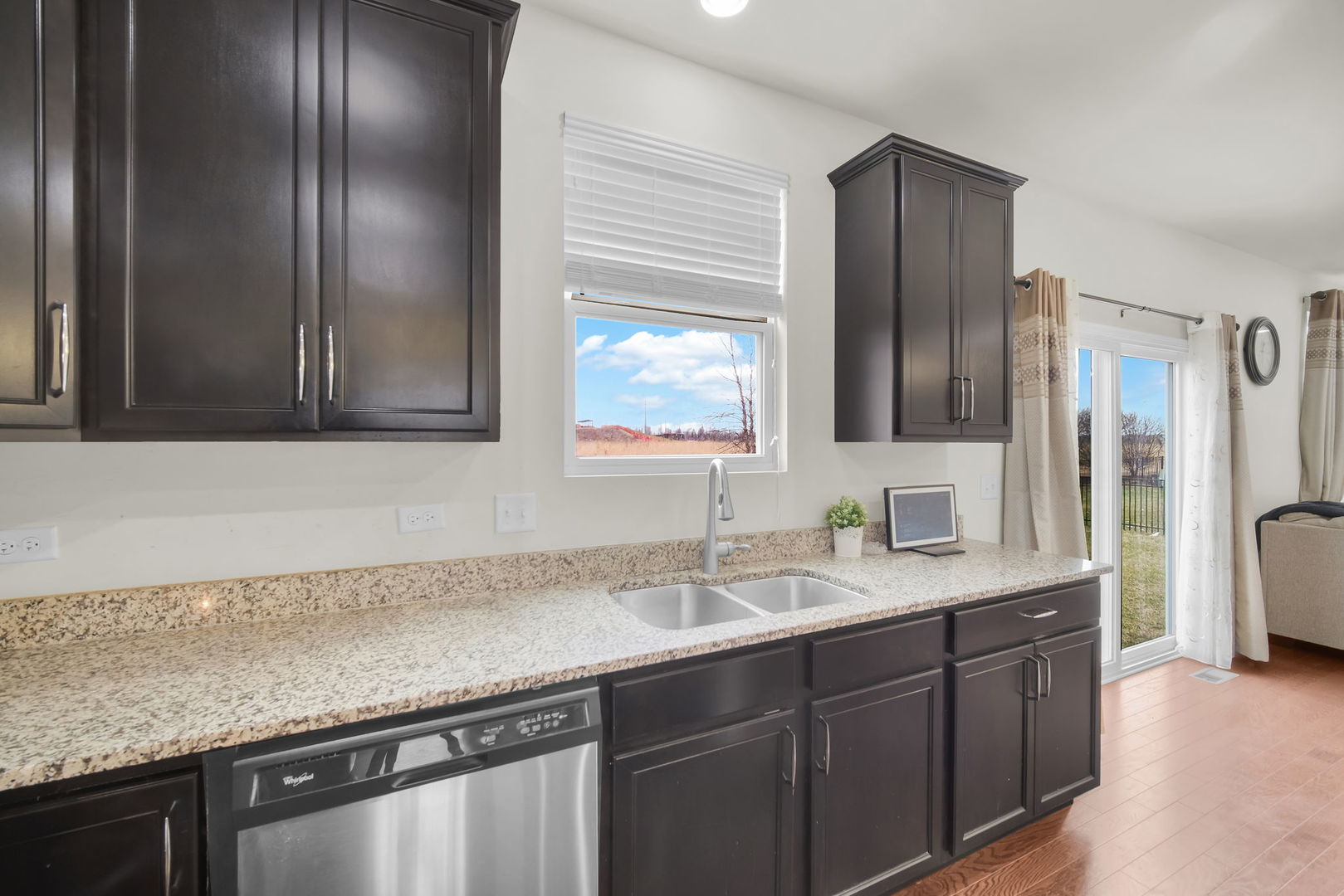 4255 Fraser Circle Naperville IL 60564