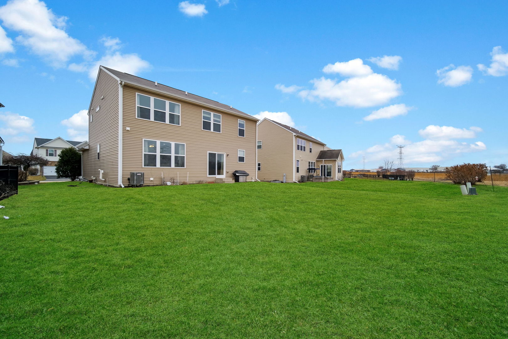 4255 Fraser Circle Naperville IL 60564