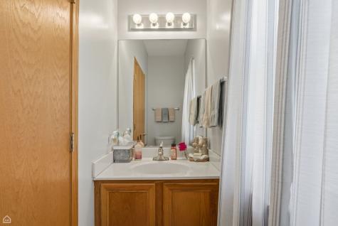 1017 Wheatland Drive Crystal Lake IL 60014