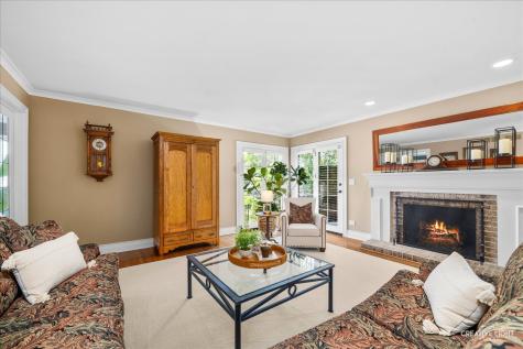 2124 University Drive Naperville IL 60565