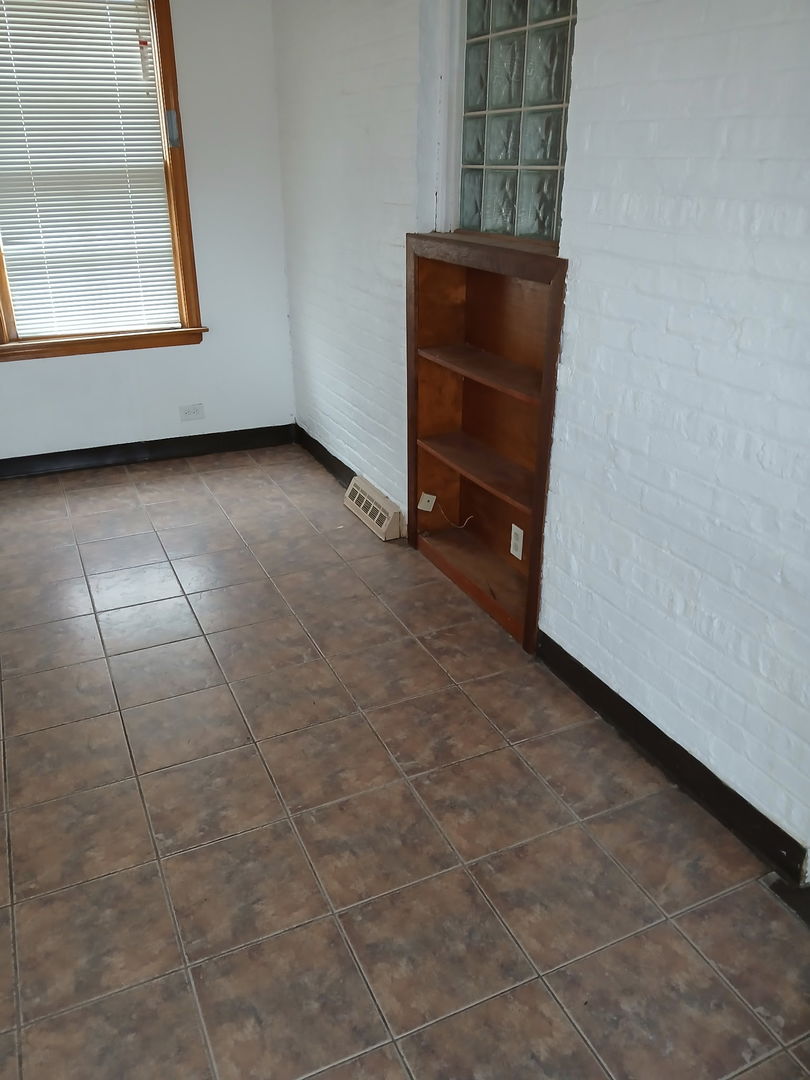 9441 South Prairie Avenue Chicago IL 60619