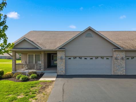 723 Yingling Drive Dixon IL 61021