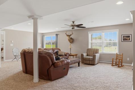723 Yingling Drive Dixon IL 61021