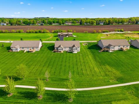 723 Yingling Drive Dixon IL 61021