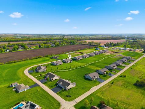 723 Yingling Drive Dixon IL 61021