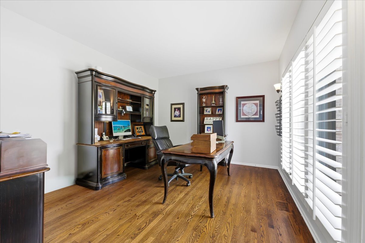 2607 Bangert Court Naperville IL 60564