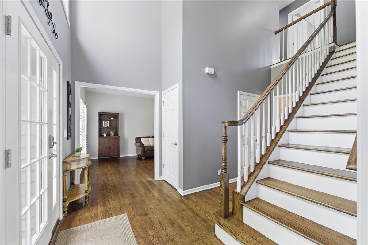 2607 Bangert Court Naperville IL 60564