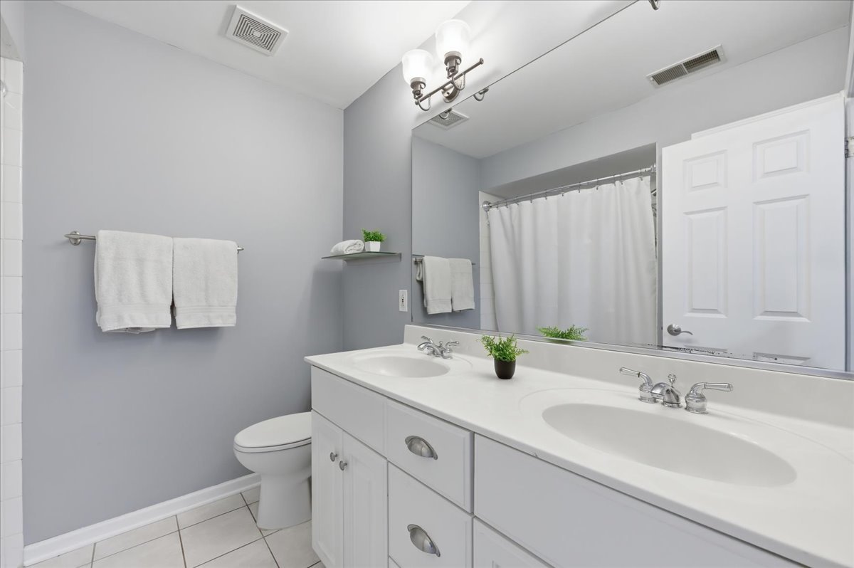 2607 Bangert Court Naperville IL 60564