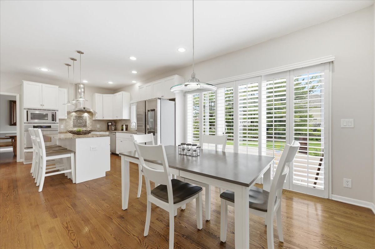 2607 Bangert Court Naperville IL 60564
