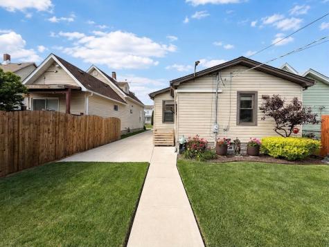 562 Liberty Street Joliet IL 60432