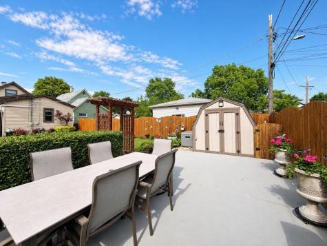 562 Liberty Street Joliet IL 60432
