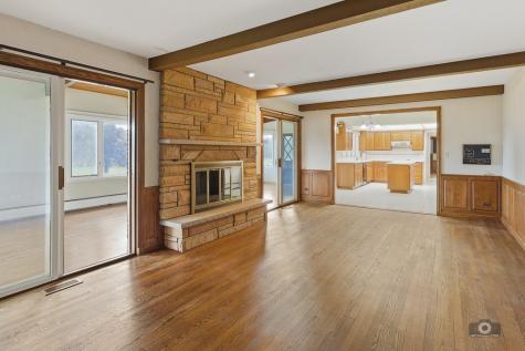 39W093 Silver Glen Road St. Charles IL 60175