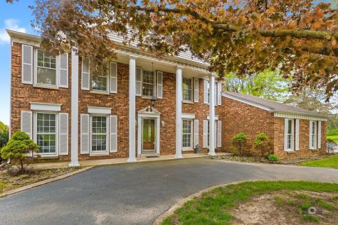 39W093 Silver Glen Road St. Charles IL 60175