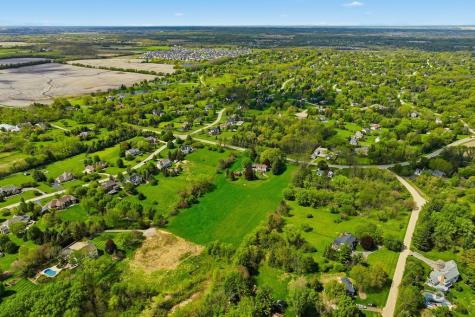 39W093 Silver Glen Road St. Charles IL 60175