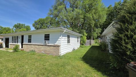44 Marquette Road Machesney Park IL 61115