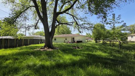 44 Marquette Road Machesney Park IL 61115