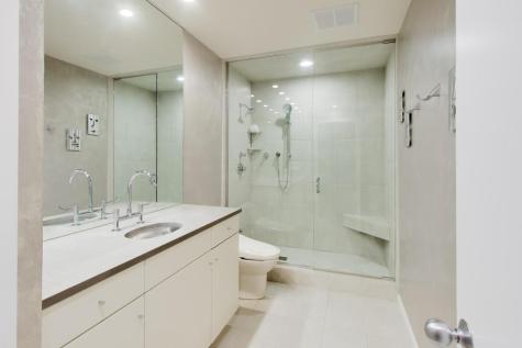 1639 Thornwood Lane Highland Park IL 60035