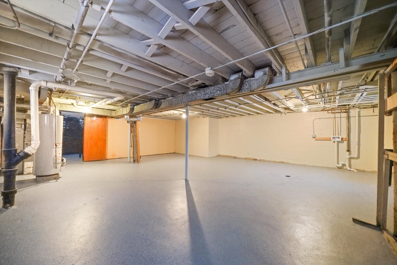 2658 West 83rd Street Chicago IL 60652
