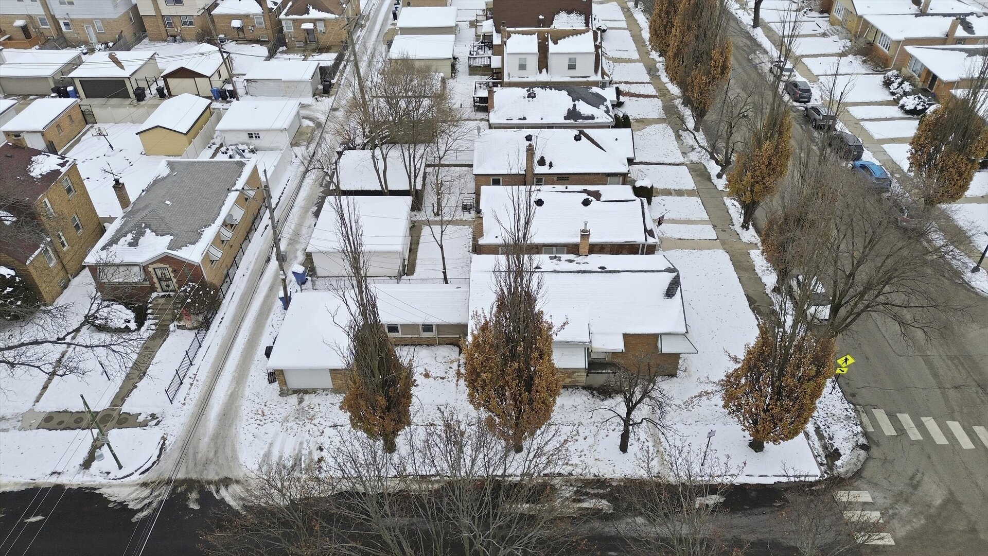 2658 West 83rd Street Chicago IL 60652