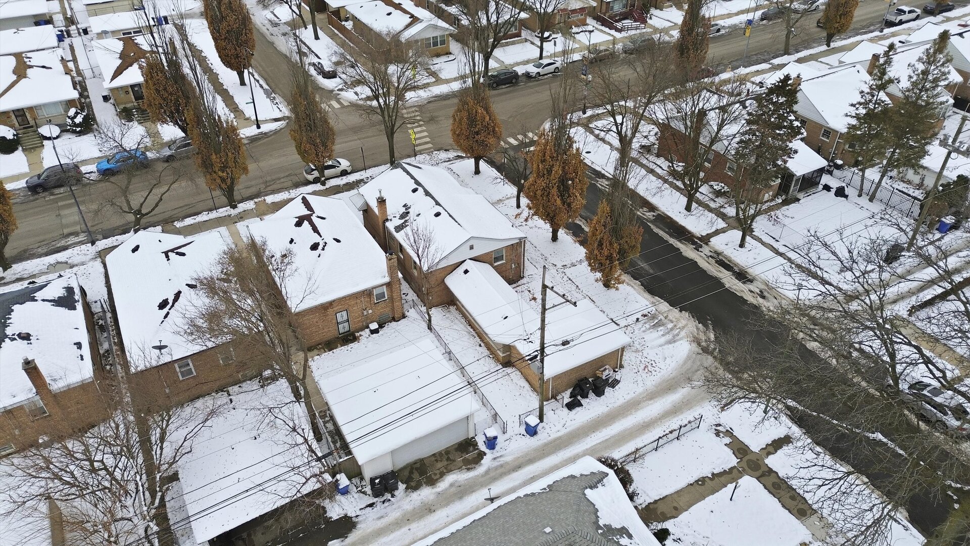2658 West 83rd Street Chicago IL 60652