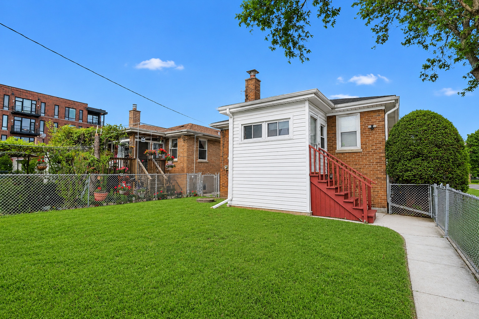3225 North Narragansett Avenue Chicago IL 60634
