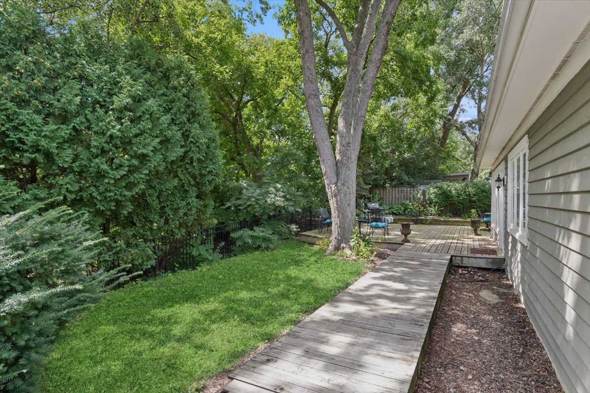 525 36TH Street Downers Grove IL 60515