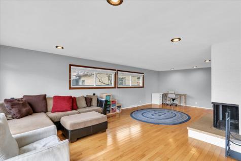 609 East Sunnycrest Court Urbana IL 61801