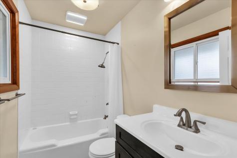 609 East Sunnycrest Court Urbana IL 61801