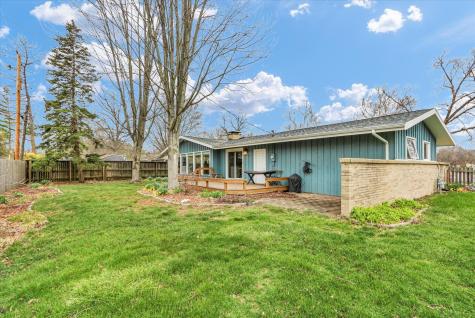 609 East Sunnycrest Court Urbana IL 61801
