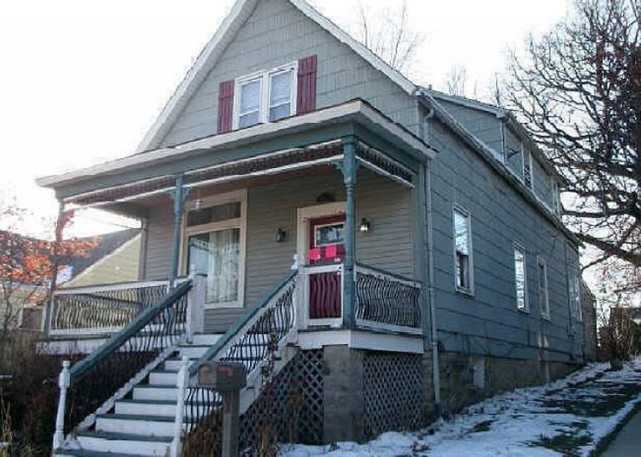 12552 Highland Avenue Blue Island IL 60406